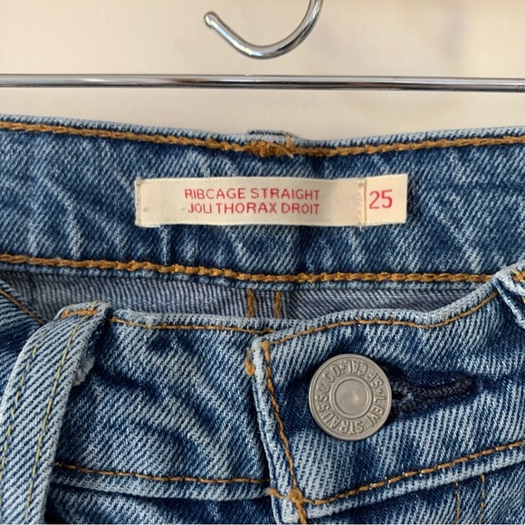 Levi’s Premium Ribcage Straight Ankle Jeans in Haters Gonna Hate - Picture 8 of 13